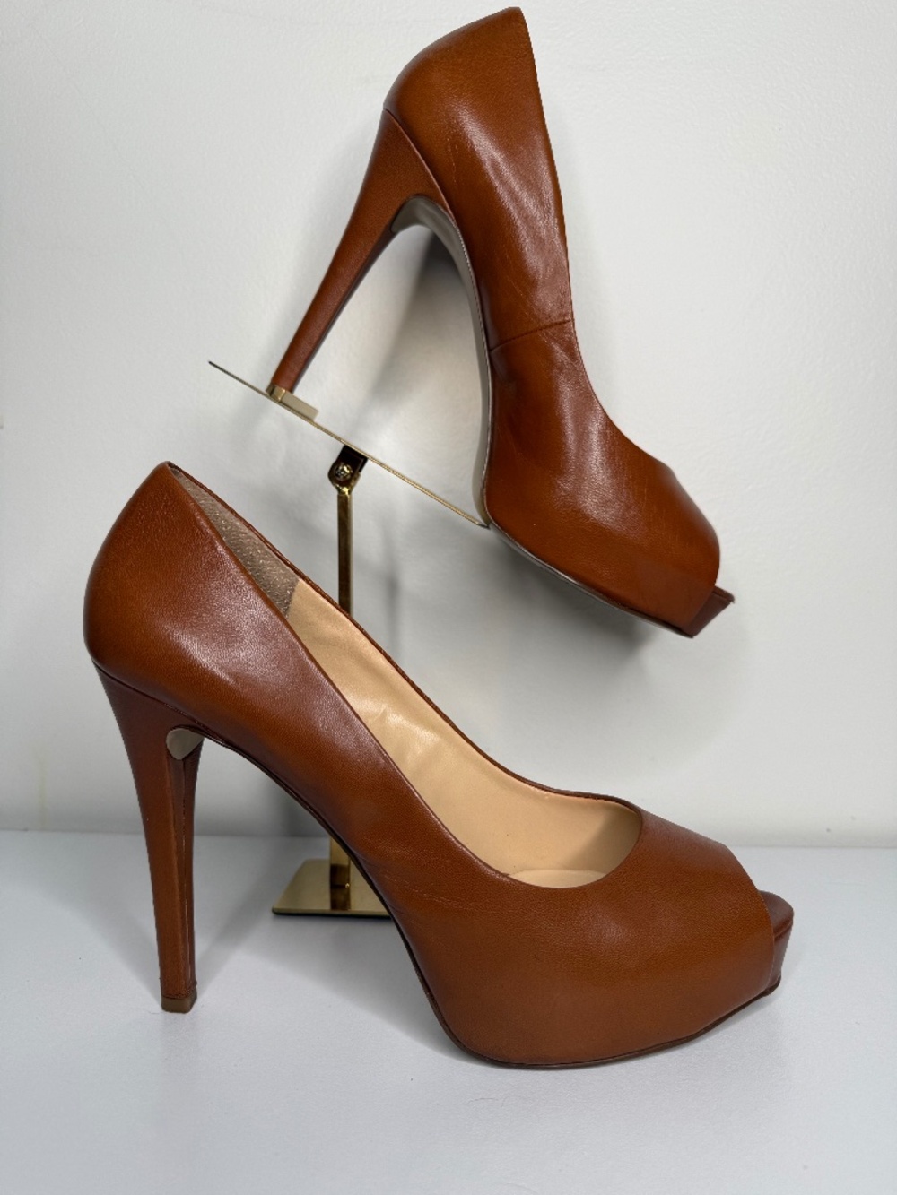 Guess Patches Brown Leather Peep Toe Platform Stiletto Pumps Size 11